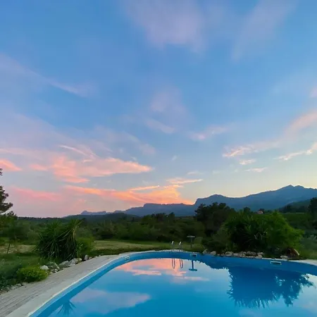 Wonderful Comfortable In The Burga Valley Holiday home